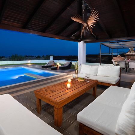 Elysian Villa 阿凡投 外观 照片