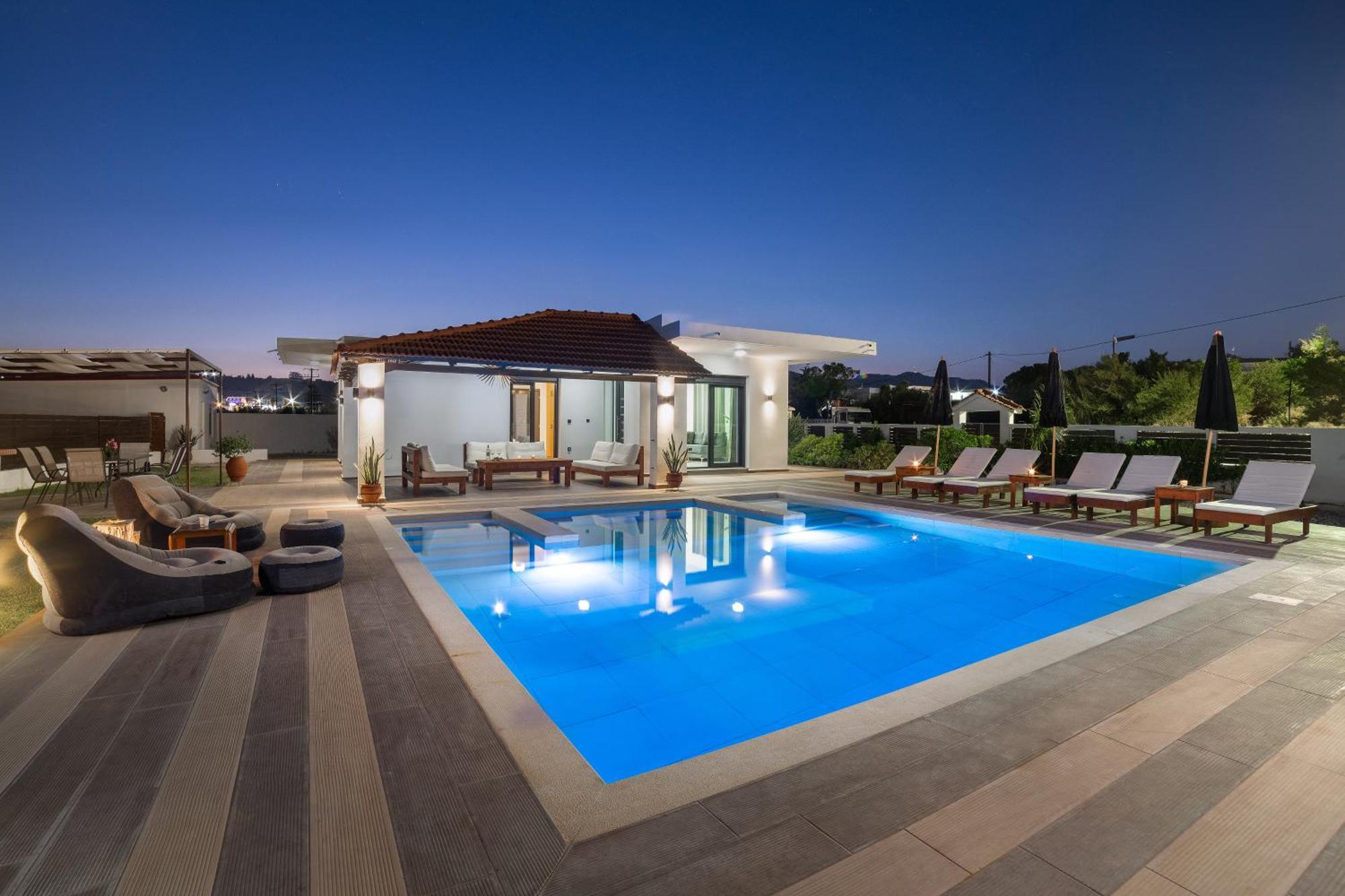 Elysian Villa 阿凡投 外观 照片